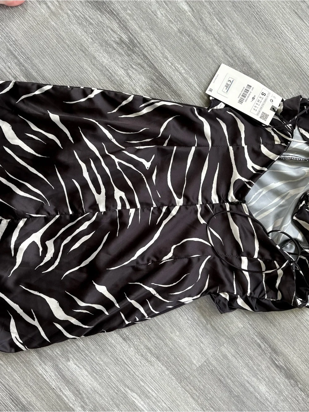 Zara Black and White Zebra-Print Dress - Picture 2 of 4